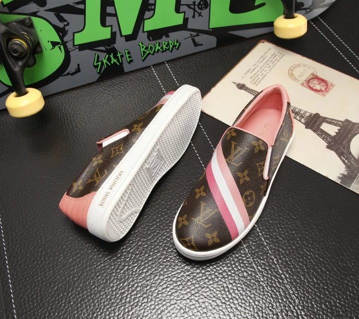 LV Loafers Women--015